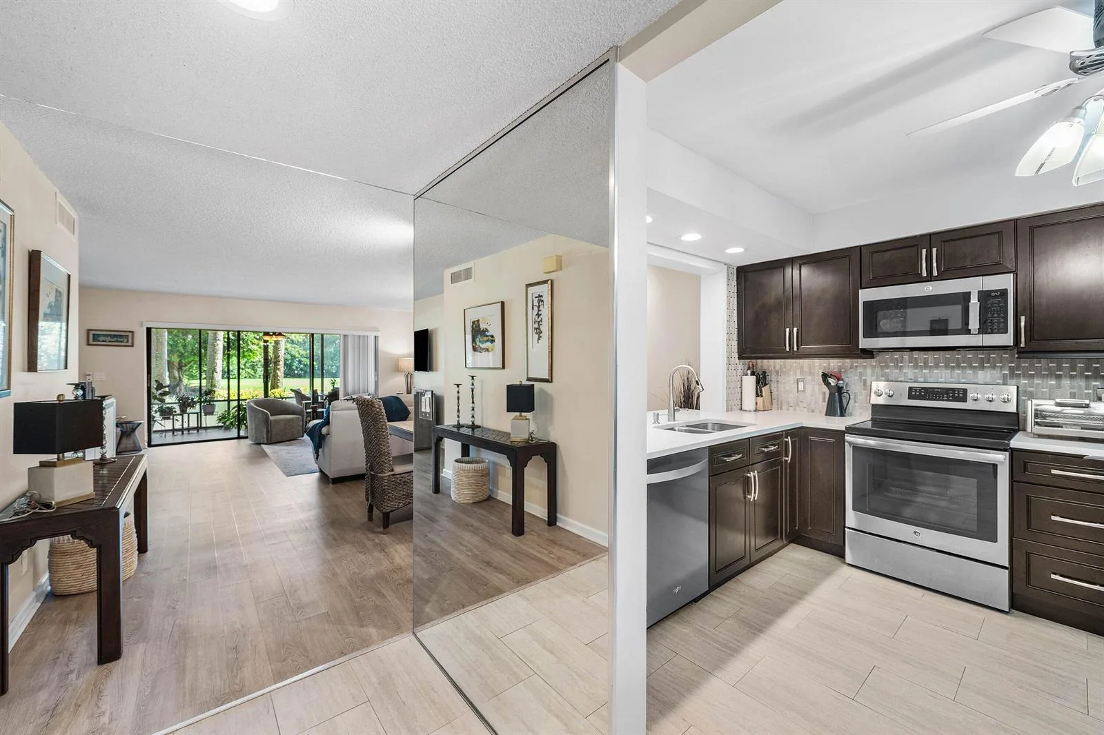 11223 Aspen Glen Drive, Boynton Beach, FL 33437 photo 6