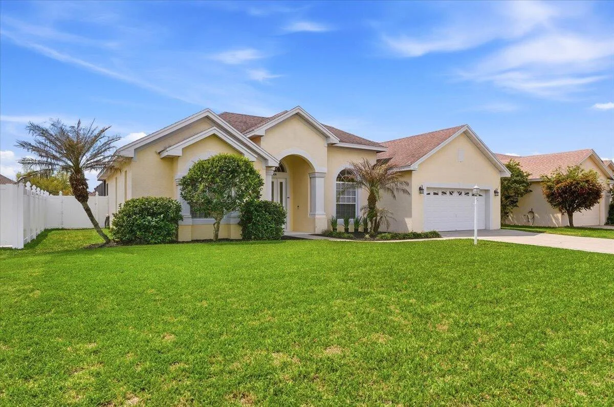 308 Terranova Boulevard, Winter Haven, FL 33884 photo 3