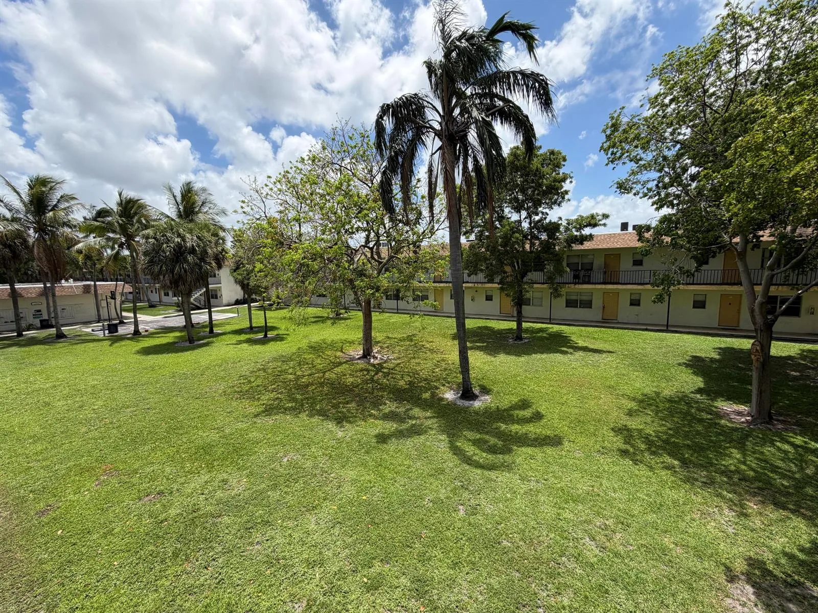 4160 NW 21st Street # 220-E, Lauderhill, FL 33313