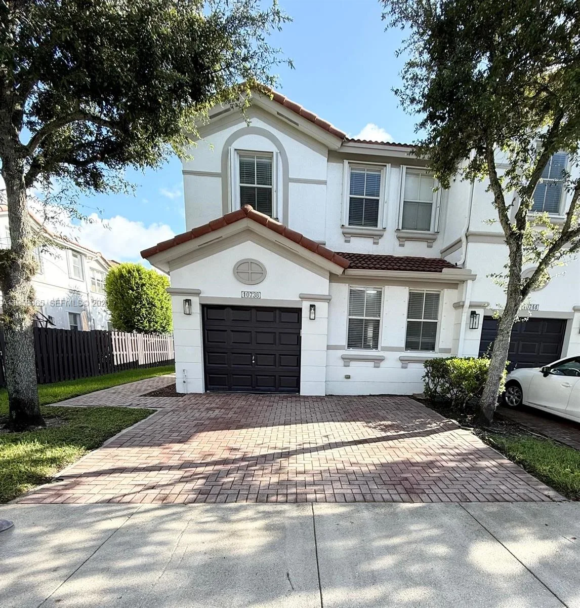 10738 NW 80th Ln, Doral, FL 33178