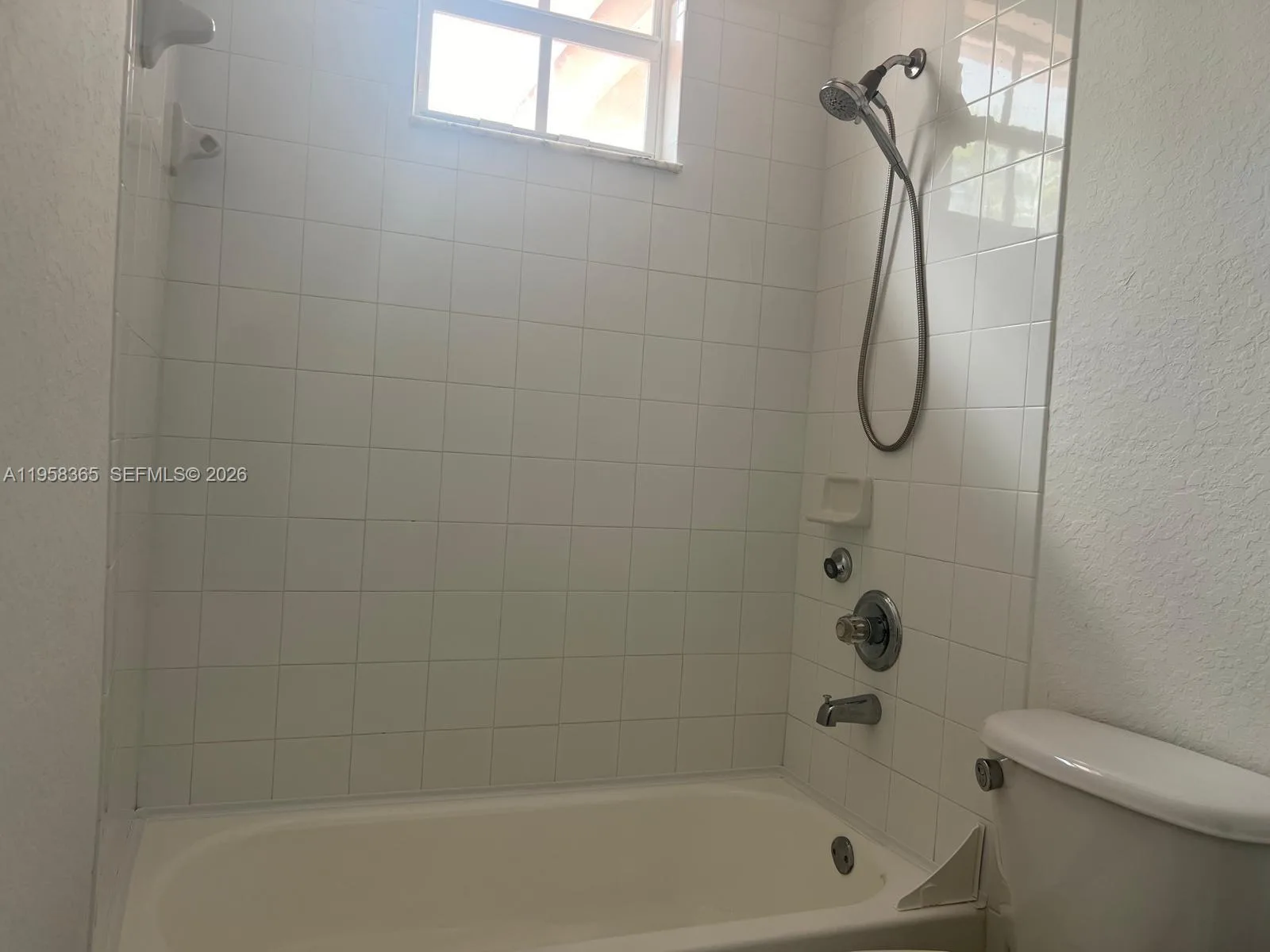 10738 NW 80th Ln, Doral, FL 33178 photo 5
