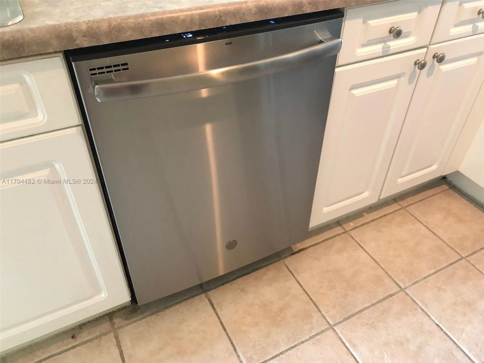 17150 N Bay Rd # 2612, Sunny Isles Beach, FL 33160 photo 5