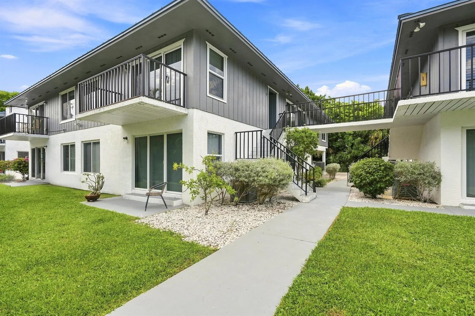 1180 CARLTON Court # 206A, Fort Pierce, FL 34949