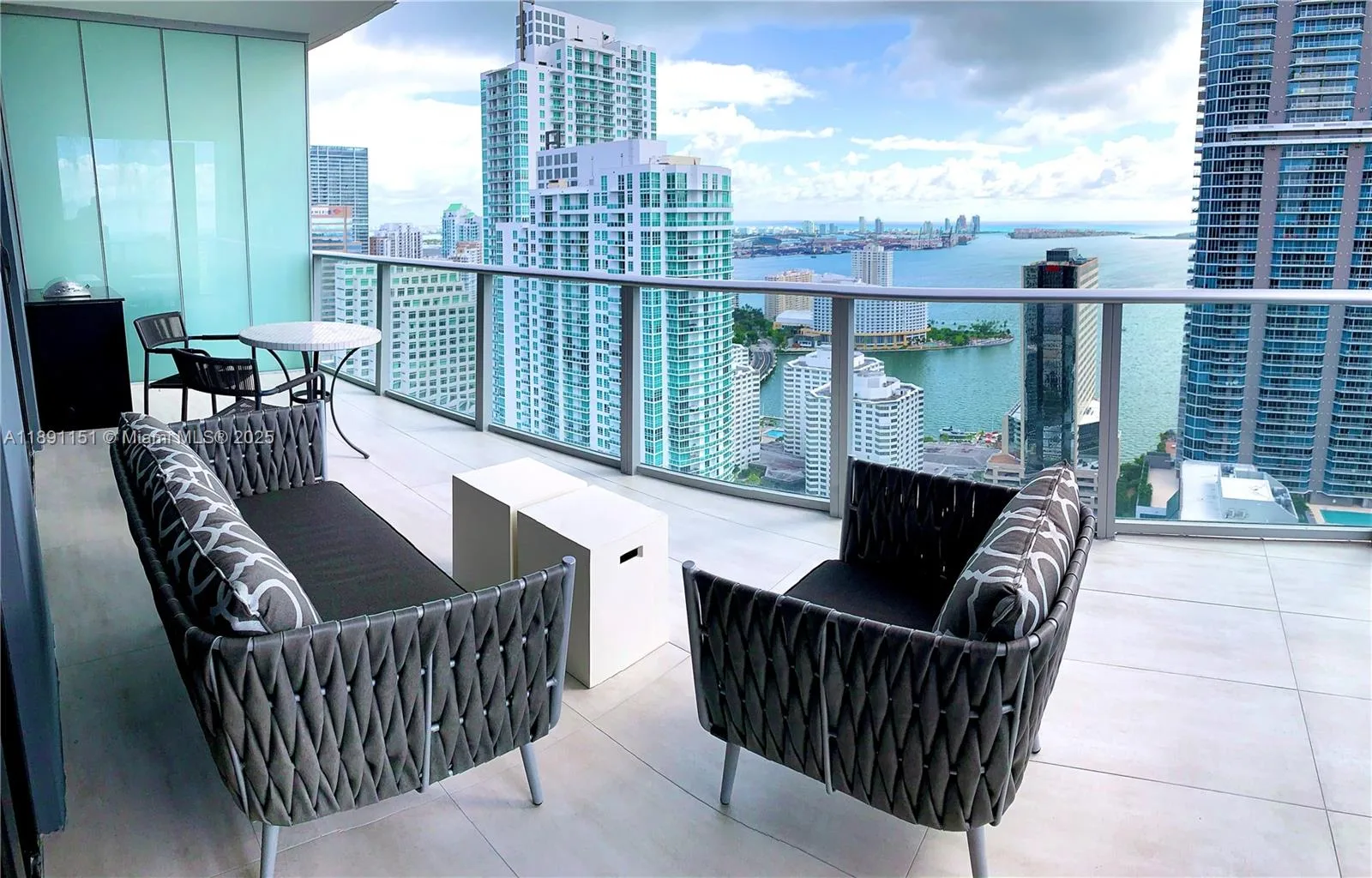 1010 Brickell Ave # 4205, Miami, FL 33131 photo 6