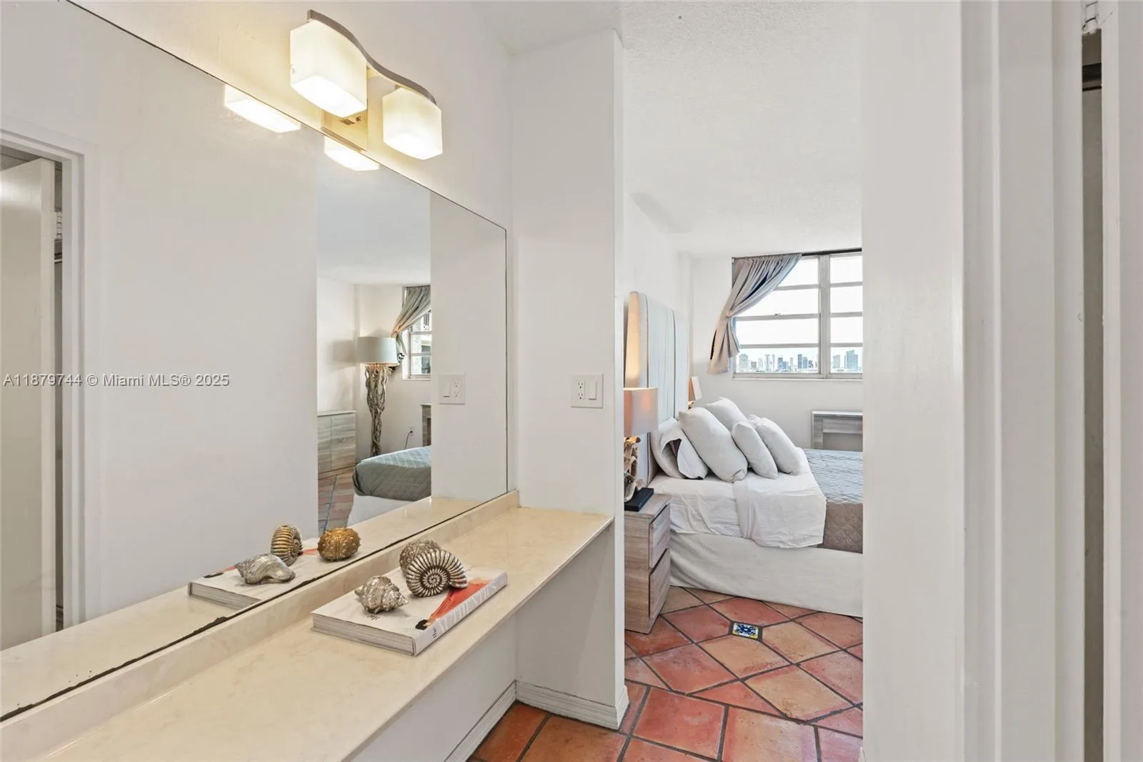 800 West Ave # 831, Miami Beach, FL 33139 photo 11