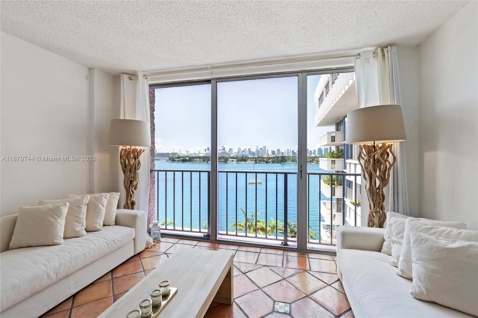 800 West Ave # 831, Miami Beach, FL 33139 photo 2