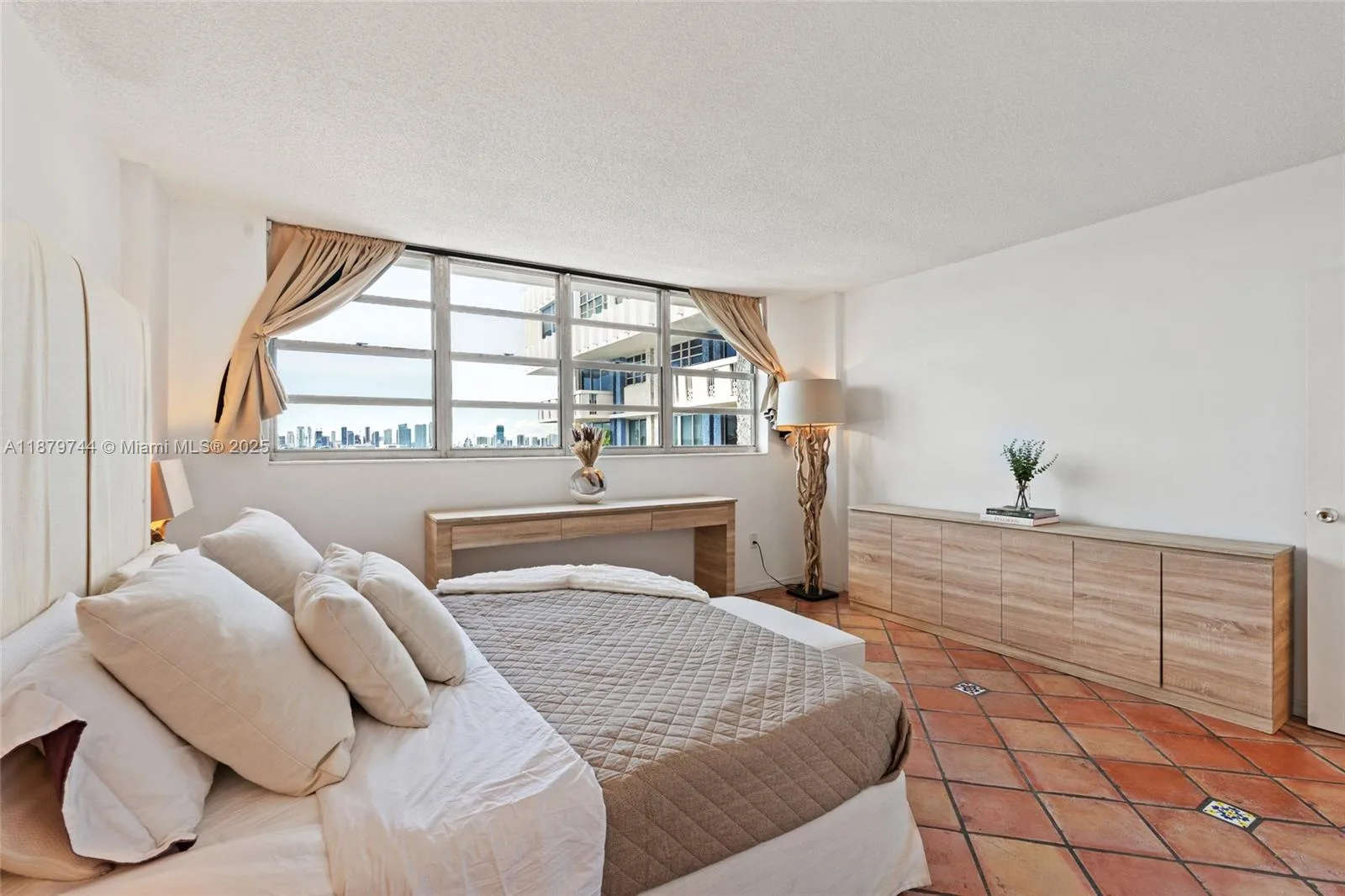 800 West Ave # 831, Miami Beach, FL 33139 photo 8