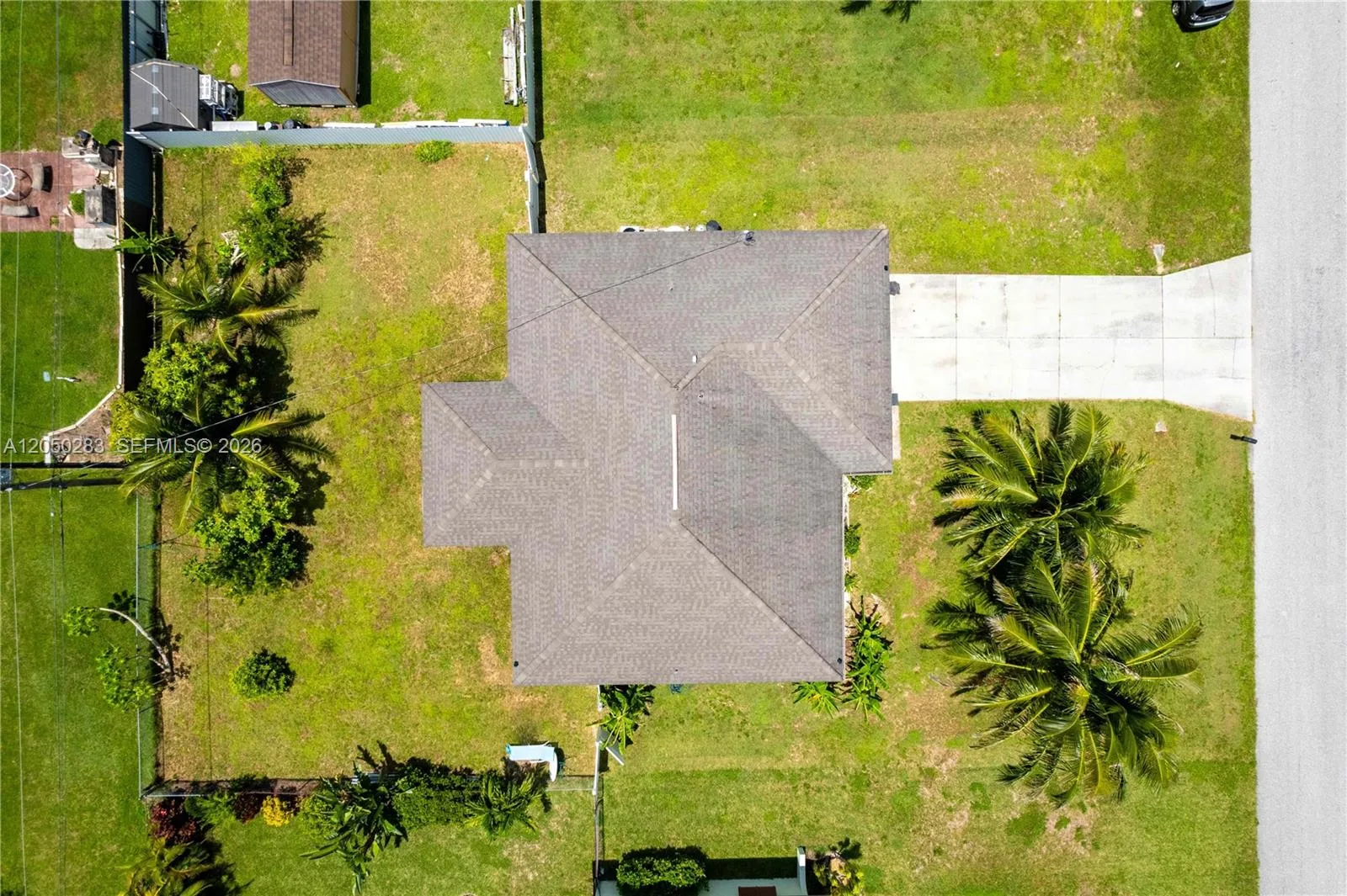 1728 NE 22nd Ter, Other City - In The State Of Florida, FL 33909 photo 6