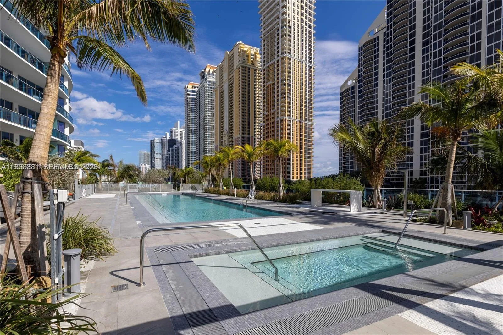 17550 Collins Ave # 804, Sunny Isles Beach, FL 33160