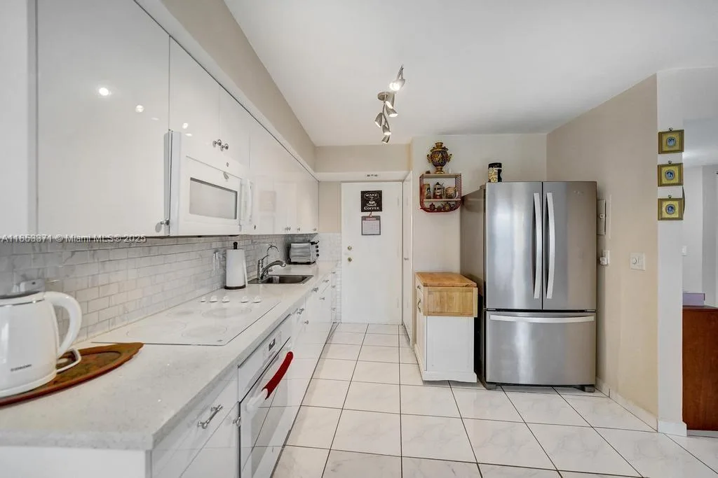 200 Diplomat Pkwy # 423, Hallandale Beach, FL 33009 photo 12
