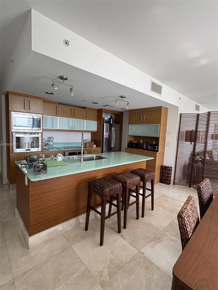 5875 Collins Ave # 708, Miami Beach, FL 33140 photo 6