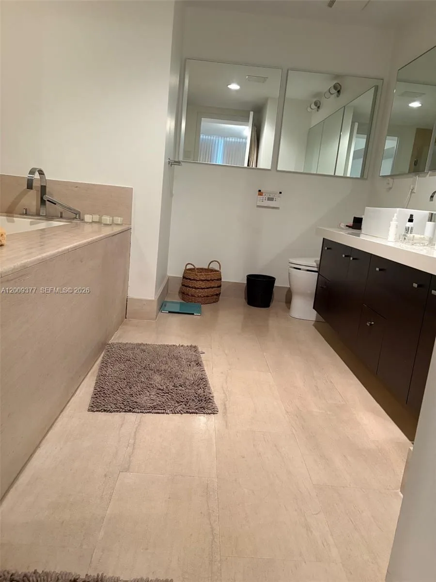 5875 Collins Ave # 708, Miami Beach, FL 33140 photo 9