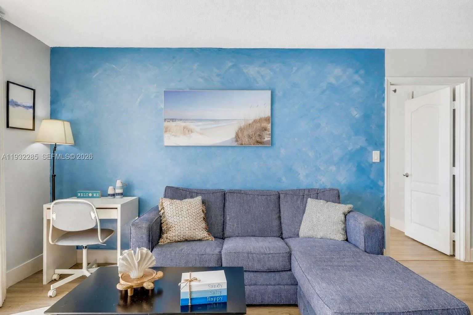 1200 Brickell Bay Dr # 2903, Miami, FL 33131 photo 8