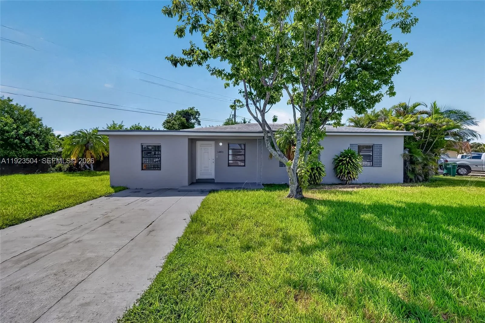 14801 Lincoln Blvd, Miami, FL 33176