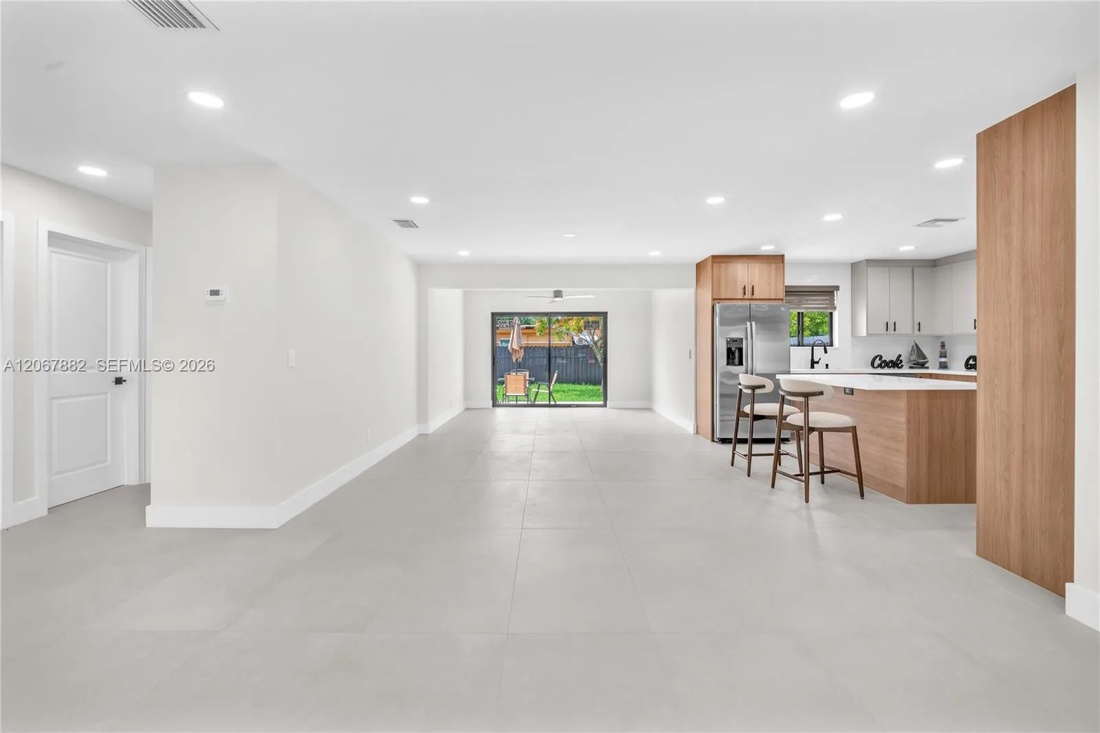 2840 SW 5th St, Fort Lauderdale, FL 33312 photo 4