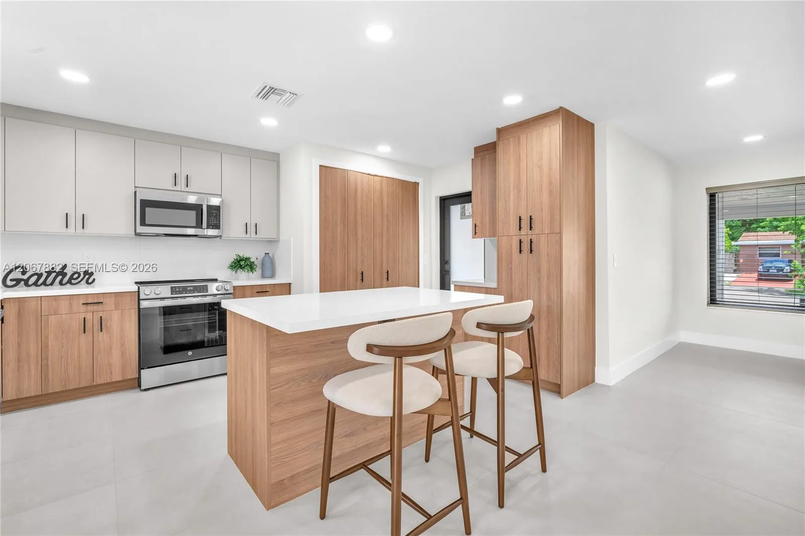 2840 SW 5th St, Fort Lauderdale, FL 33312 photo 9