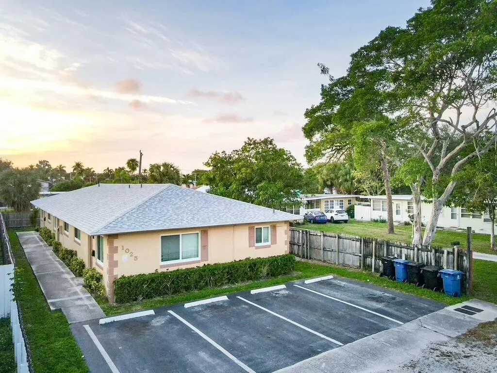 1025 NE 17th Avenue # #1, Fort Lauderdale, FL 33304