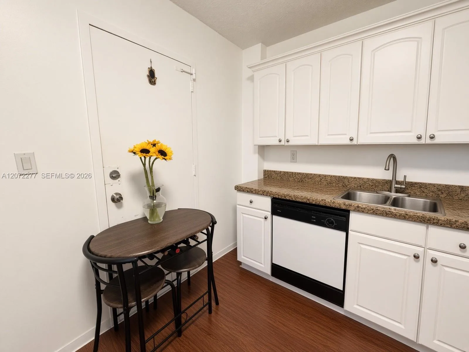 1470 NE 125th Ter # 407, North Miami, FL 33161 photo 8