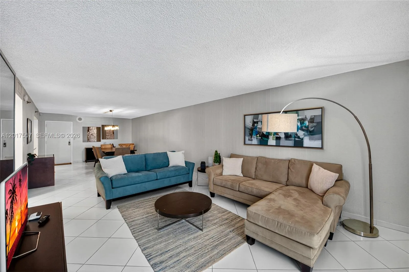 2401 Collins Ave # 1107, Miami Beach, FL 33140 photo 2