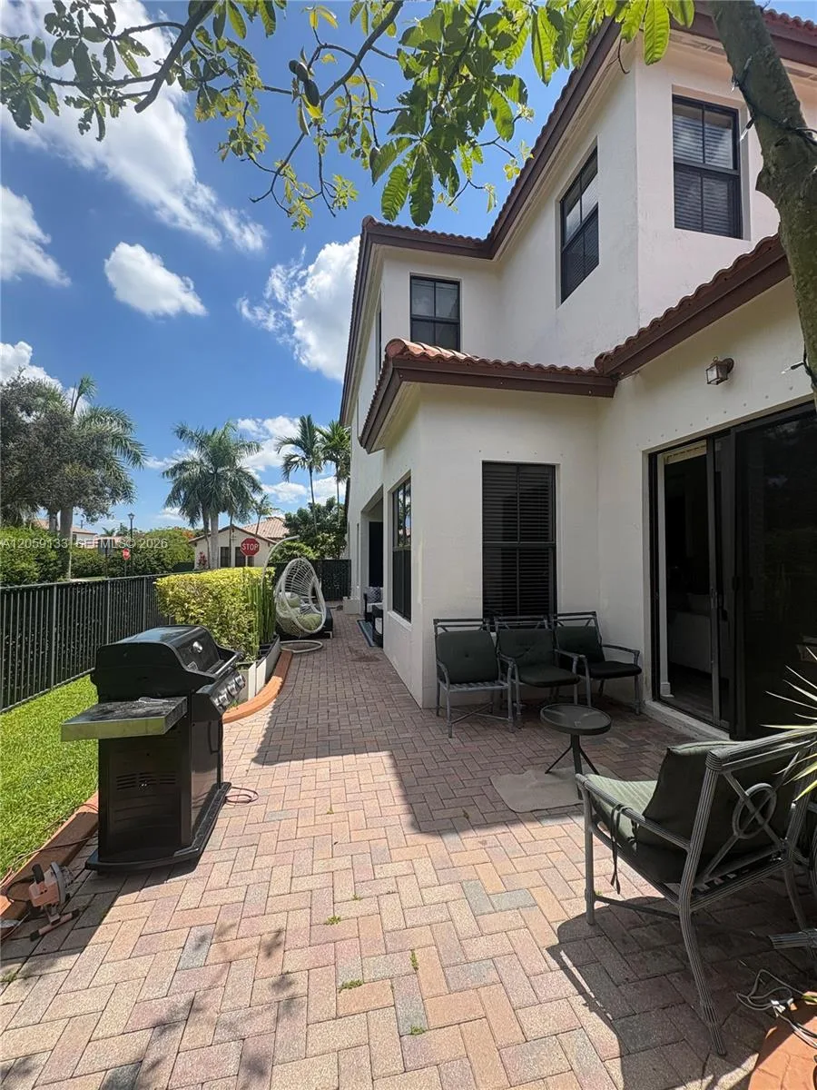 8378 NW 39th Ct # 8378, Cooper City, FL 33024 photo 11