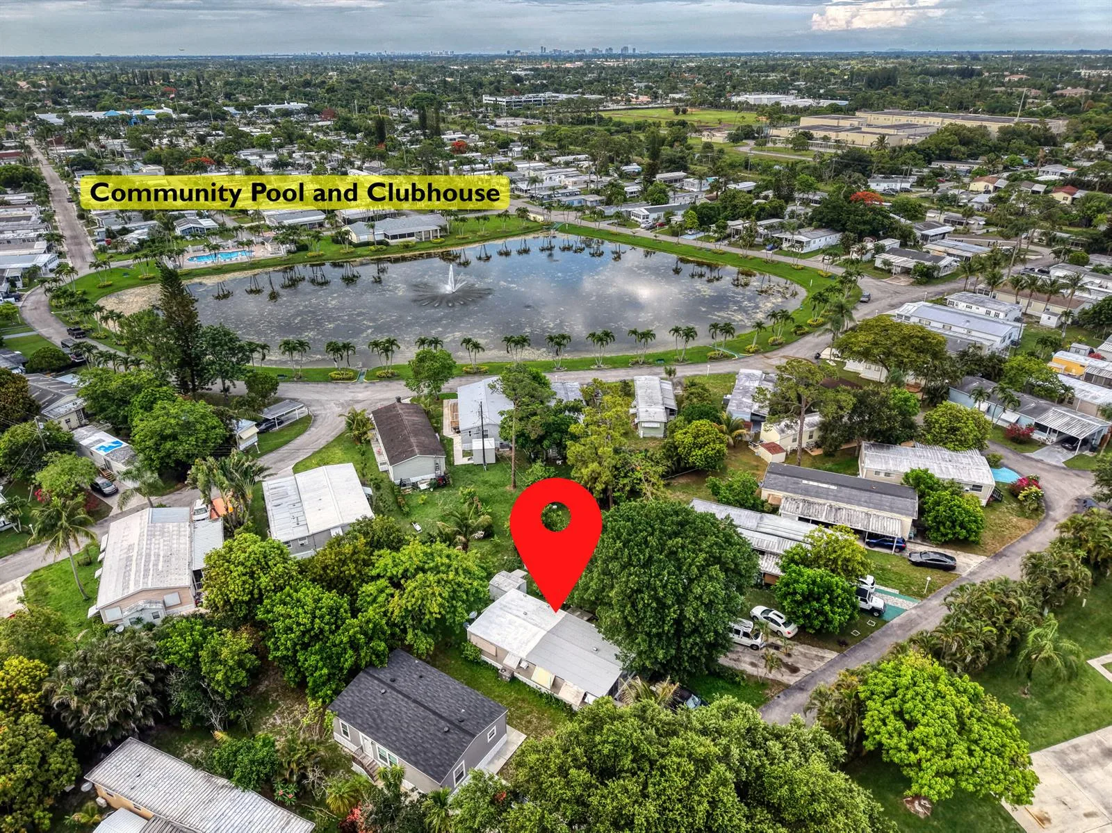 32 Lisa Lane, FL 33463