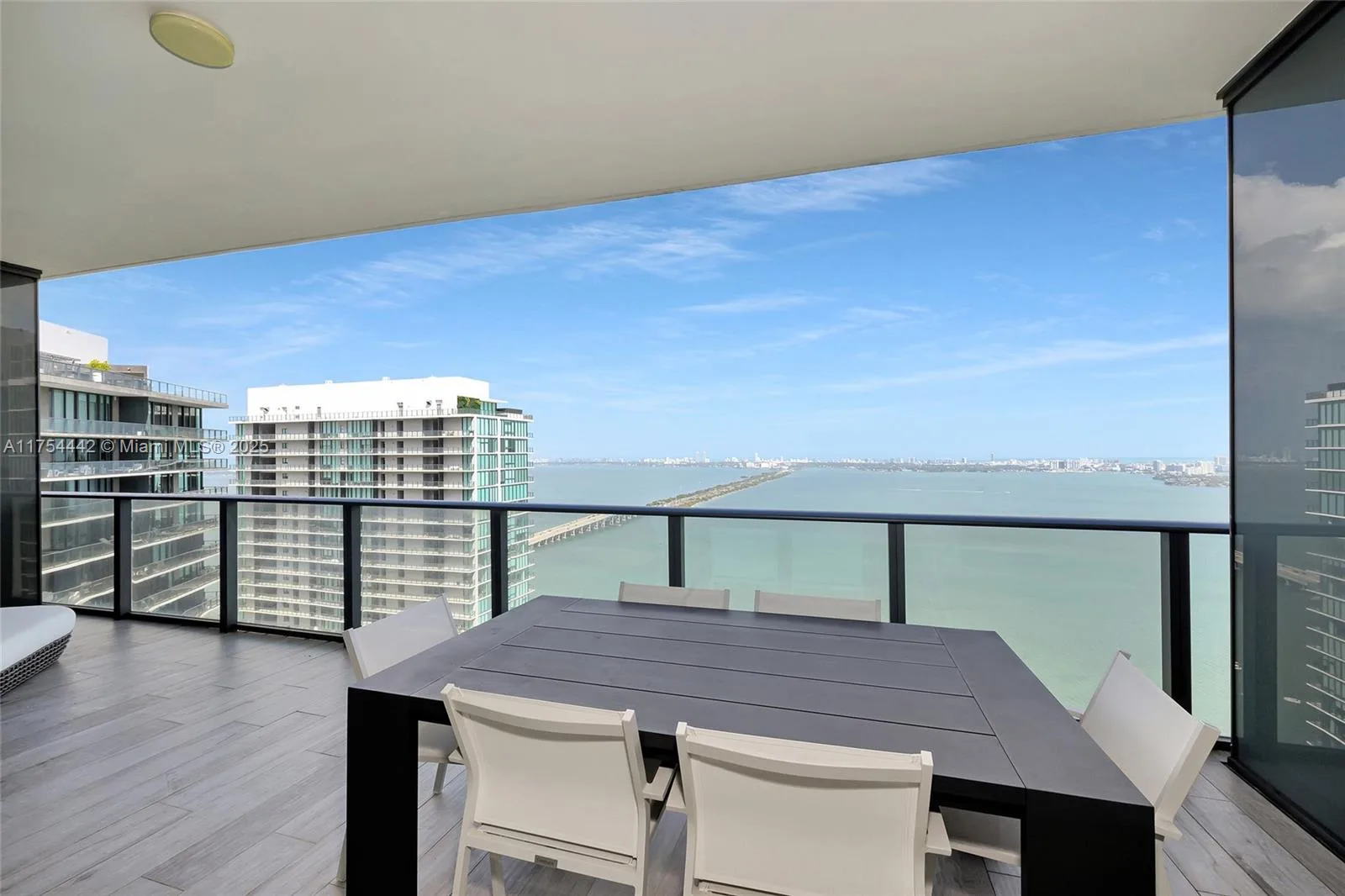 480 NE 31st St # 4805, Miami, FL 33137 photo 12