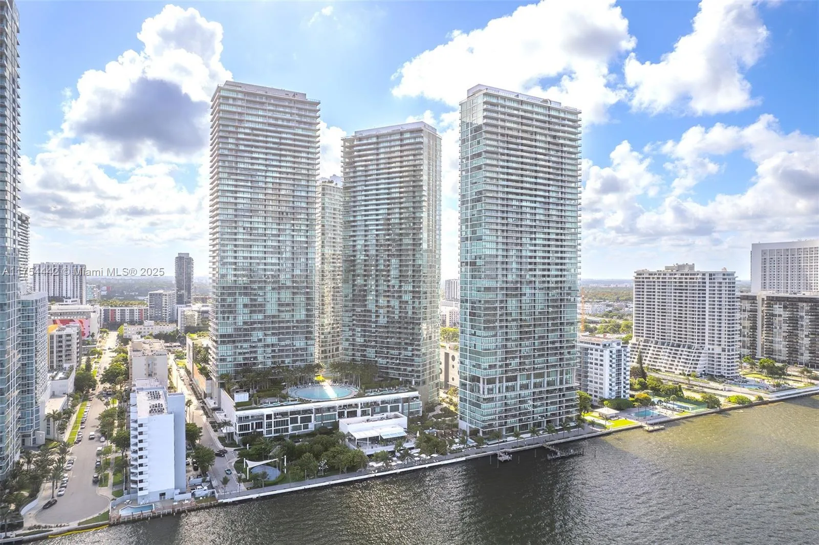 480 NE 31st St # 4805, Miami, FL 33137 photo 4