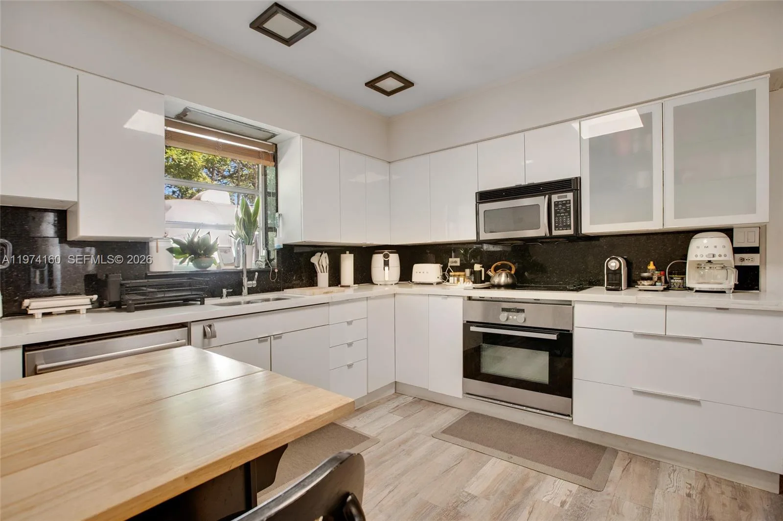 10659 NE 10th Pl, Miami Shores, FL 33138 photo 7