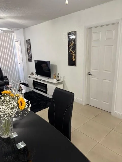 1750 W 56 st # 112, Hialeah, FL 33012 photo 2