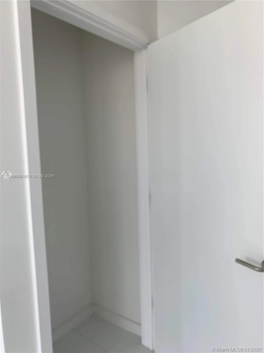 851 NE 1st Ave # 2700, Miami, FL 33132 photo 13