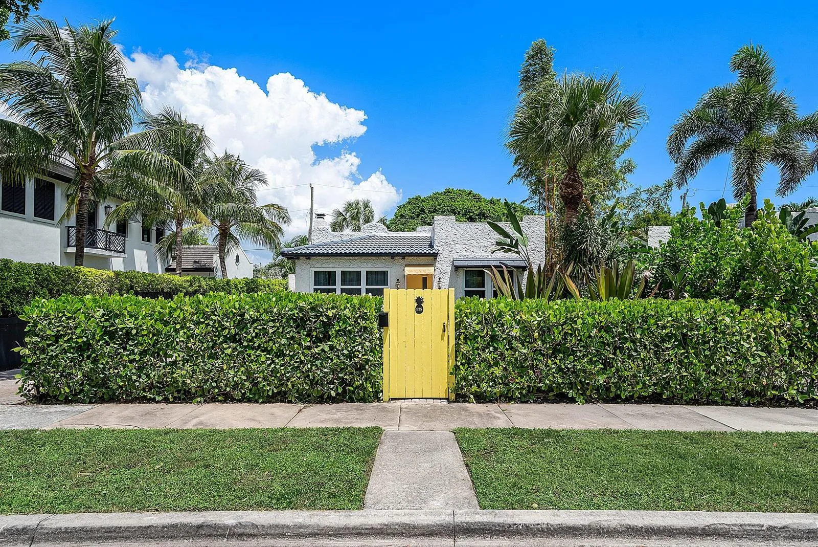 525 WESTWOOD Road, West Palm Beach, FL 33401