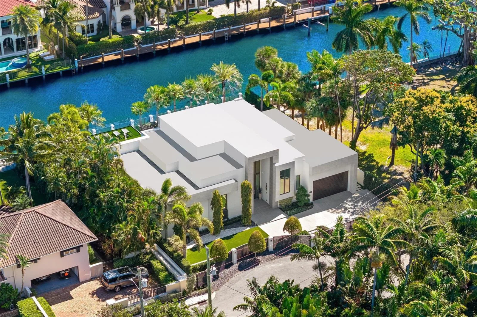 816 Riviera Isle Drive, Fort Lauderdale, FL 33301