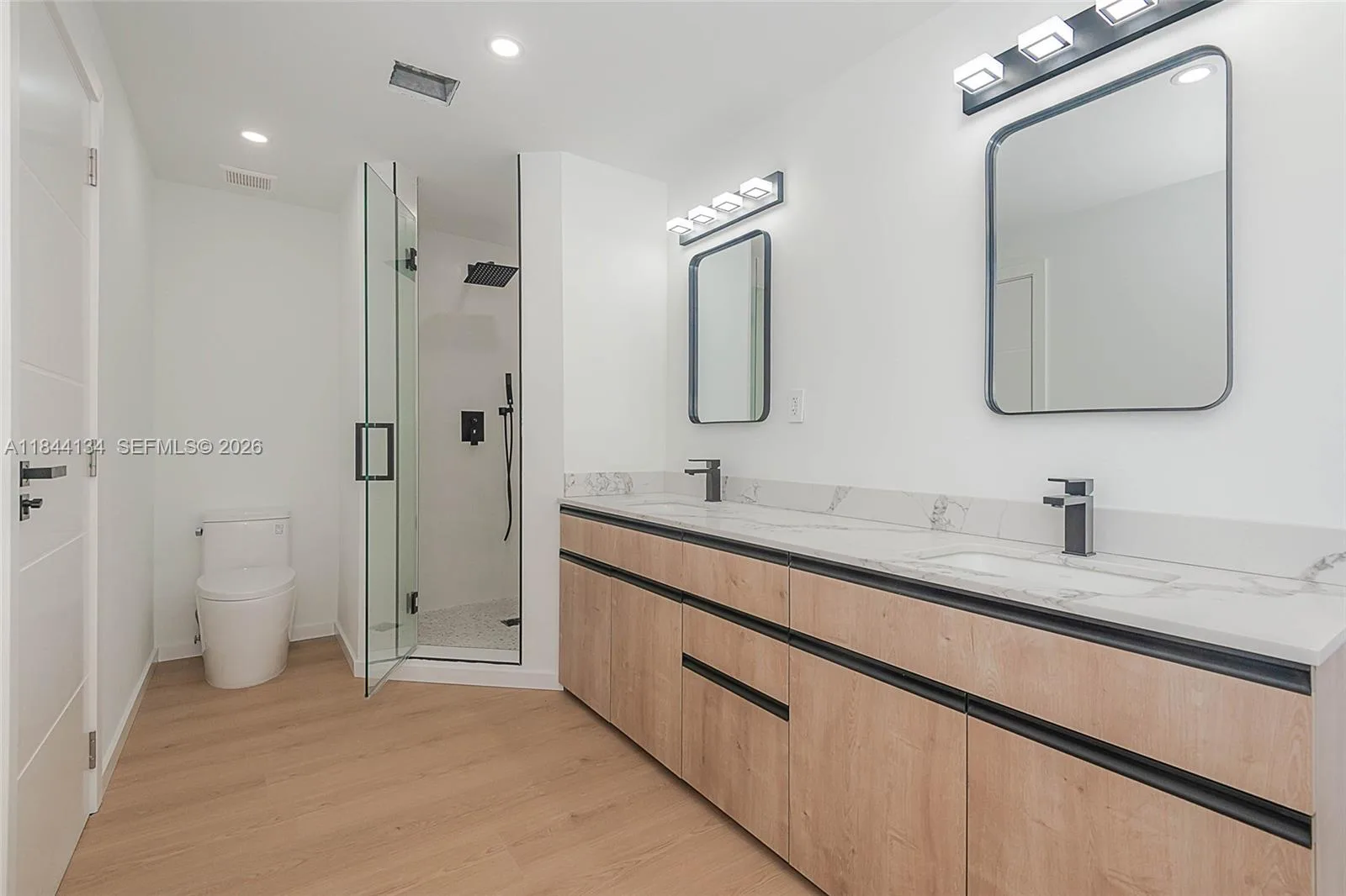 1975 Calais Dr # 1, Miami Beach, FL 33141 photo 8