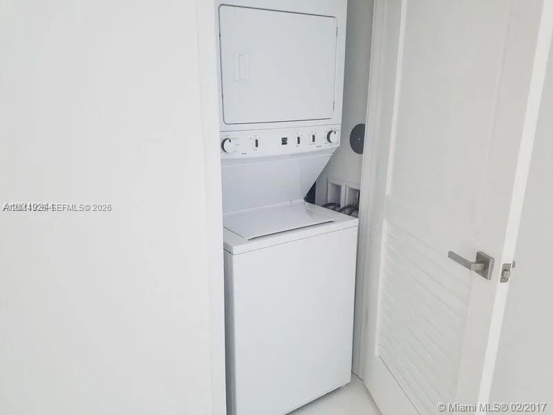 1080 Brickell Ave # 909, Miami, FL 33131 photo 11