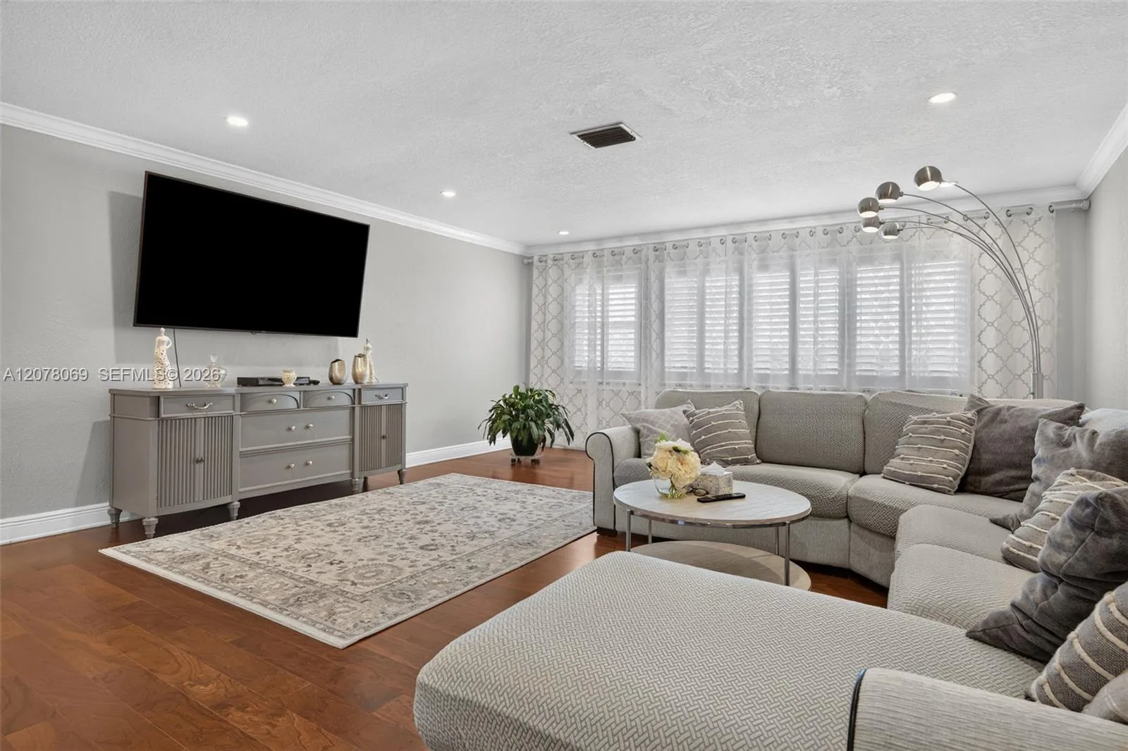 329 SE 3rd St # 501T, Hallandale Beach, FL 33009 photo 4