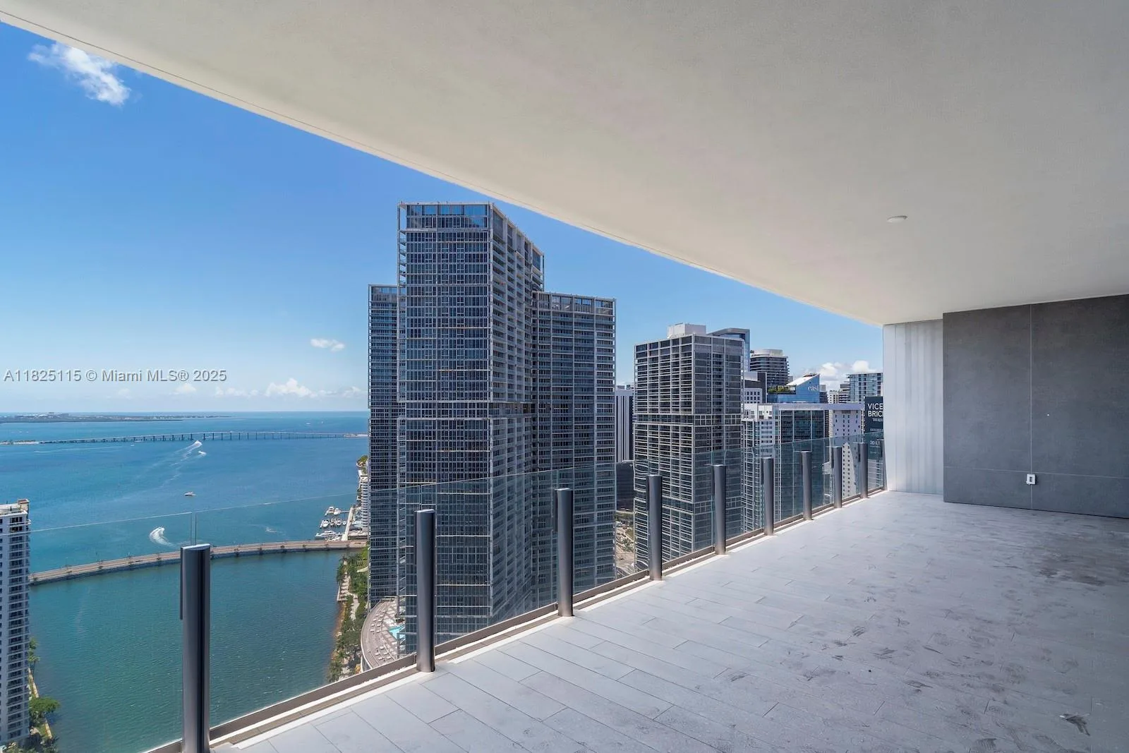 300 Biscayne Blvd Way # 3902, Miami, FL 33131 photo 2