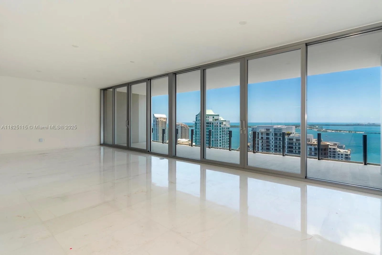 300 Biscayne Blvd Way # 3902, Miami, FL 33131 photo 7