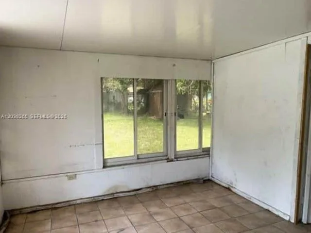 314 S 17th St, Fort Pierce, FL 34950 photo 3