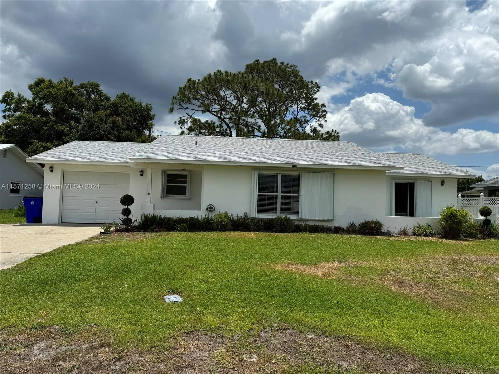 3408 Hollywood Blvd, Sebring, FL 33875