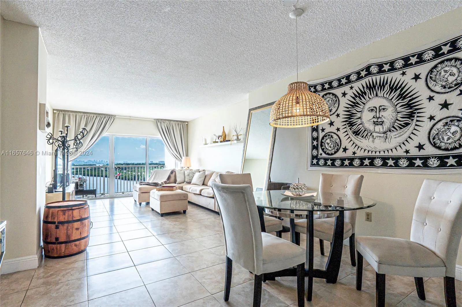 300 Bayview Dr # 1012, Sunny Isles Beach, FL 33160 photo 8