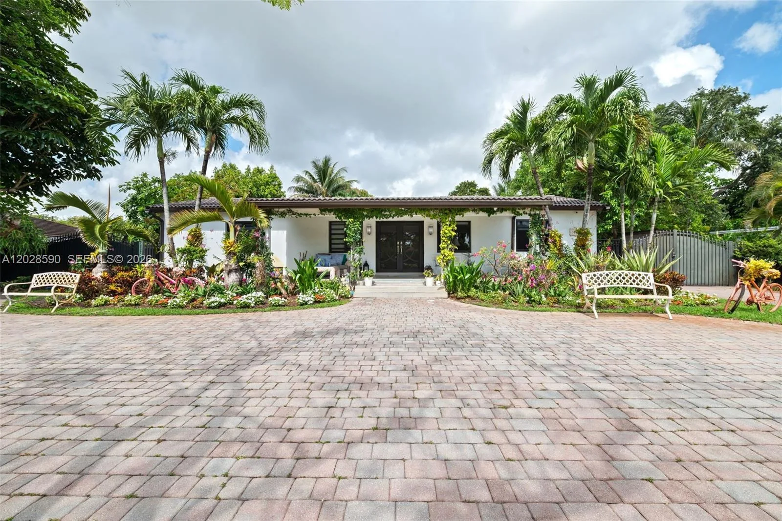 13700 N Miami Ave, Miami, FL 33168