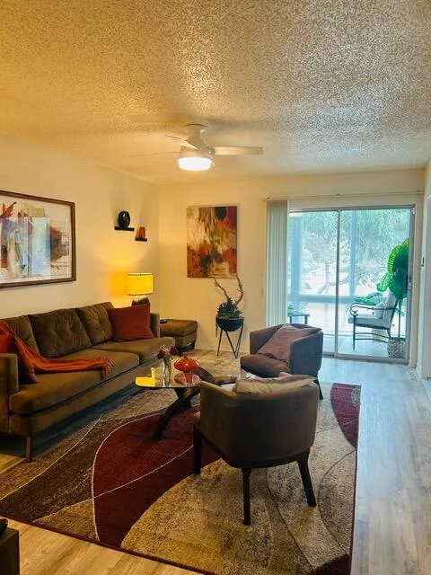 50 Plymouth F, West Palm Beach, FL 33417 photo 9