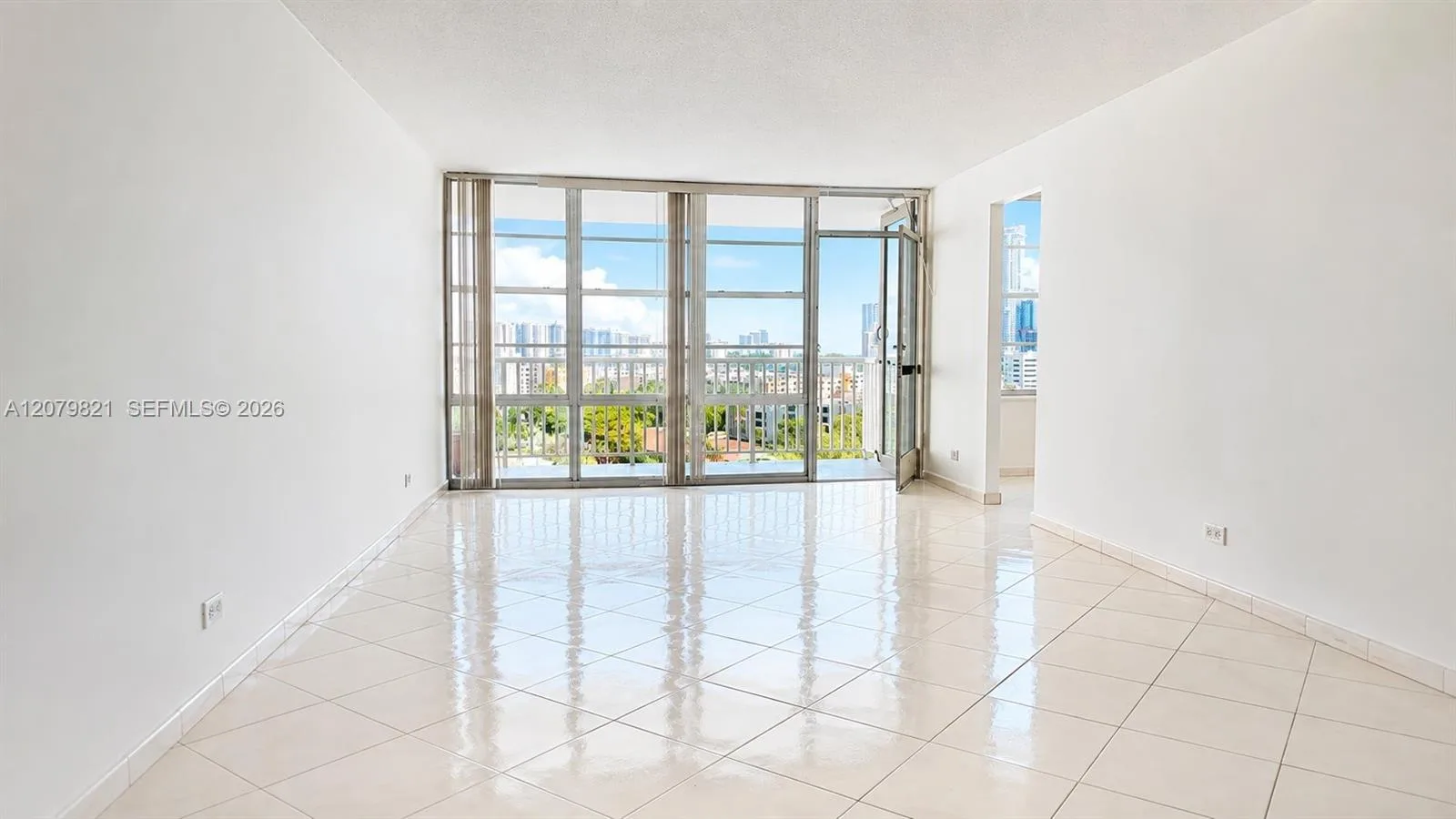 231 174th St # 1215, Sunny Isles Beach, FL 33160
