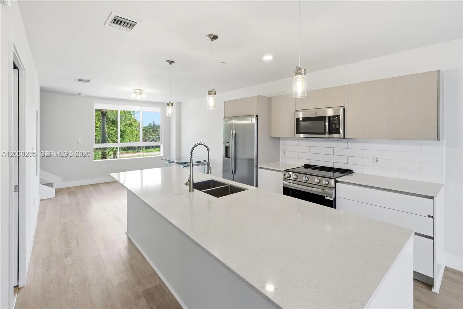 2505 NE 193rd St # 4215, Miami, FL 33180 photo 8