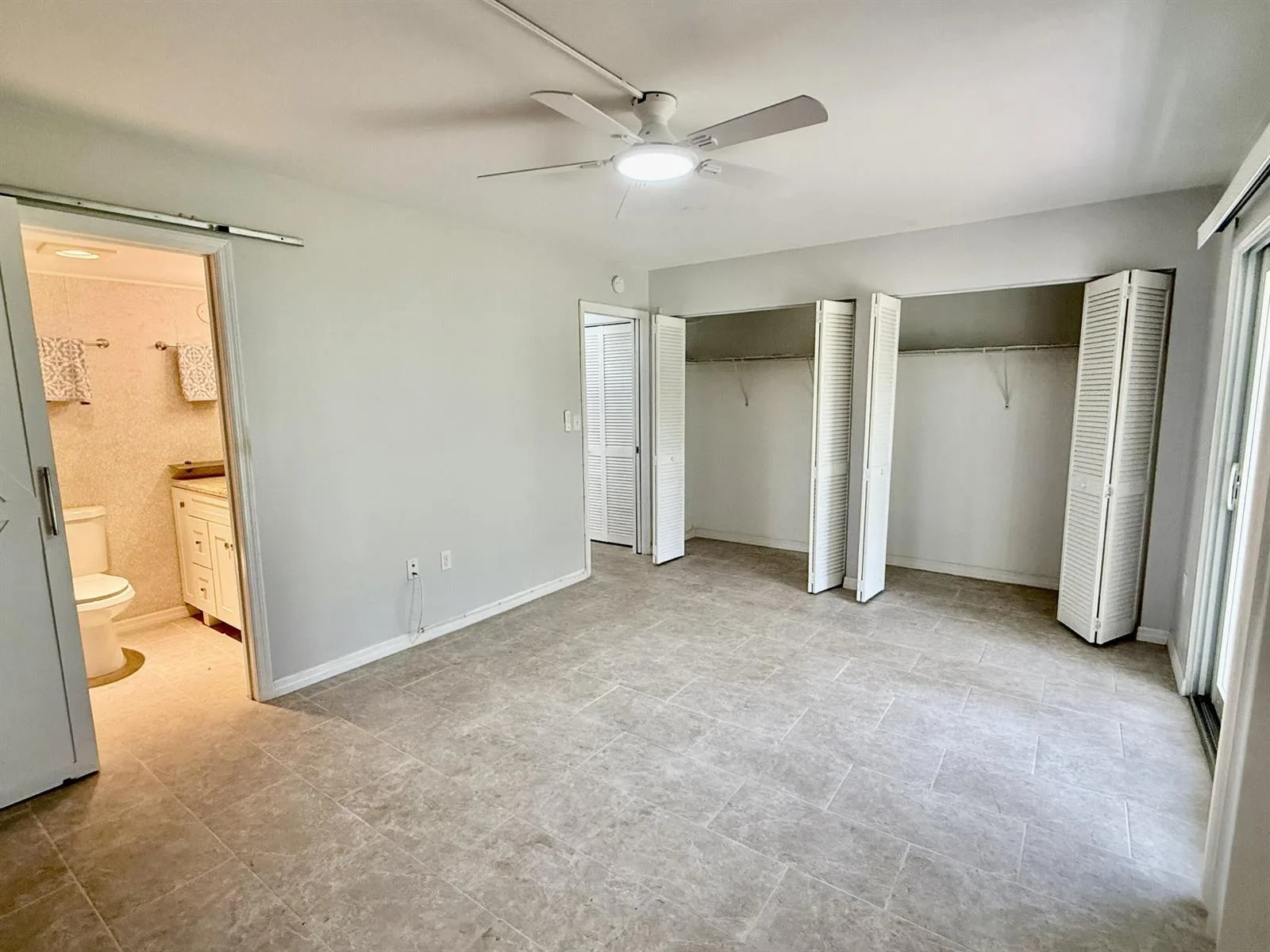 28 Ventnor B Drive, Deerfield Beach, FL 33442 photo 12
