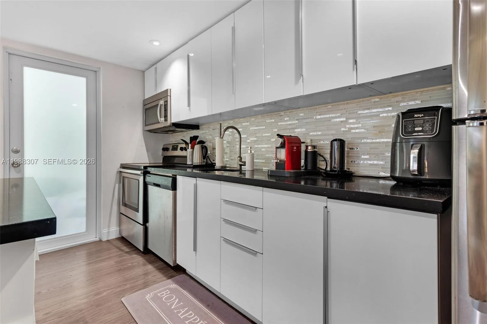 1117 Meridian Ave # 5-1117, Miami Beach, FL 33139 photo 9