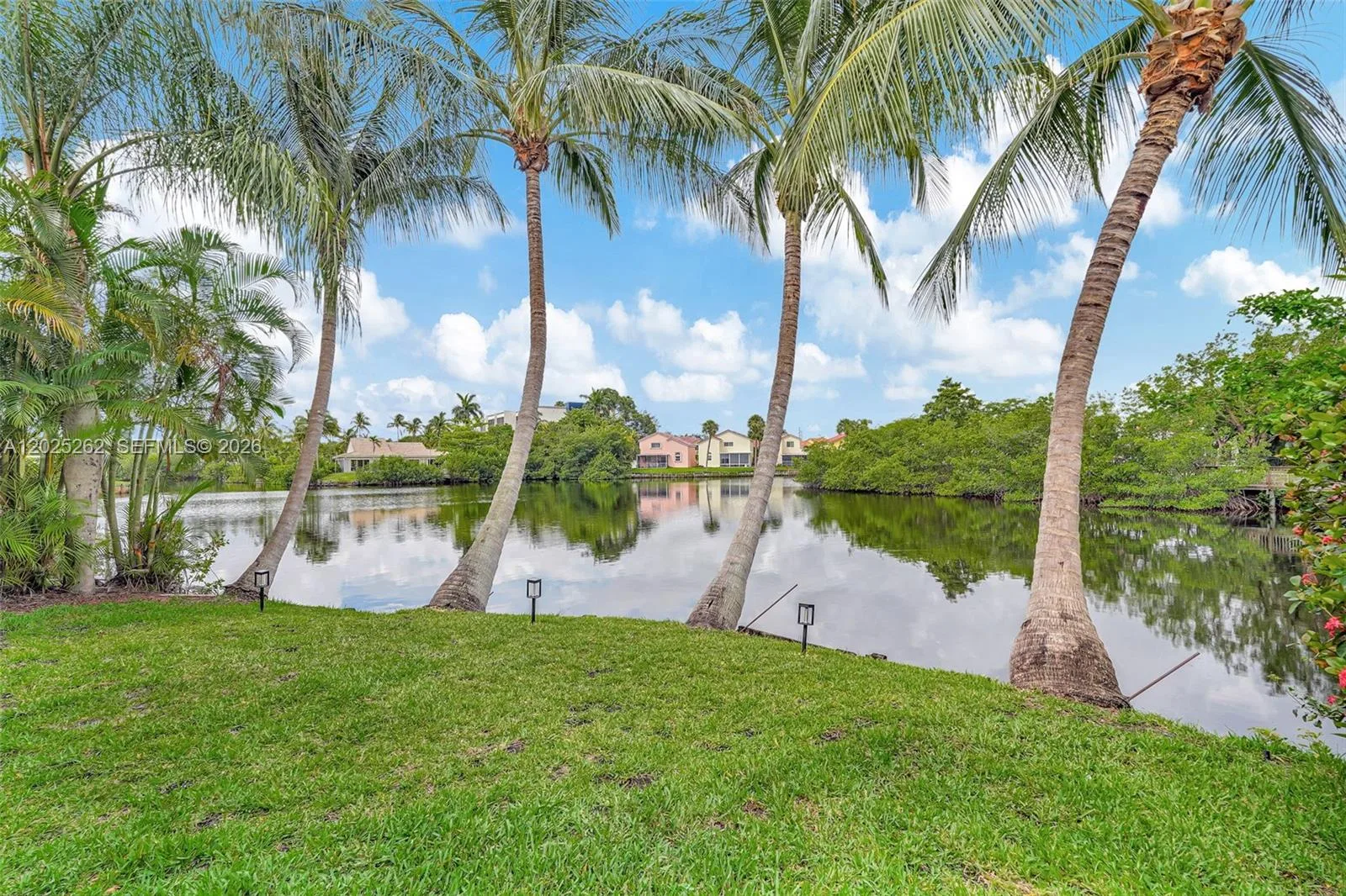 1089 SE 6th Ave, Dania Beach, FL 33004
