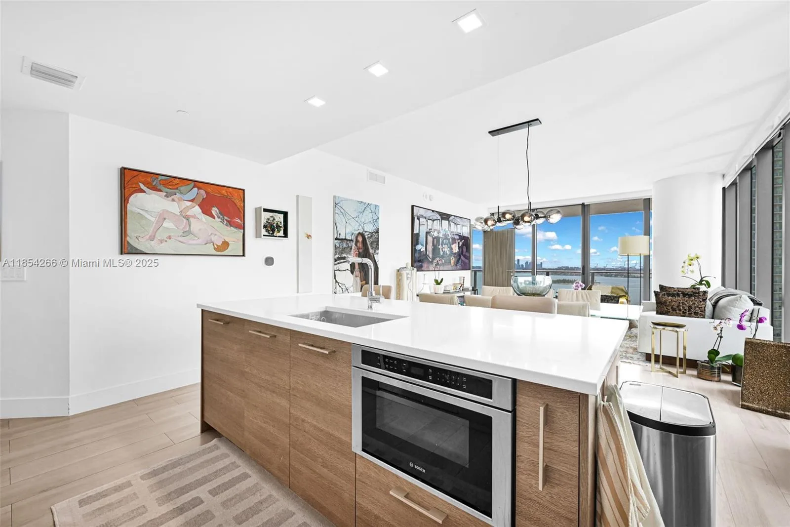 650 NE 32nd St # 2201, Miami, FL 33137 photo 7