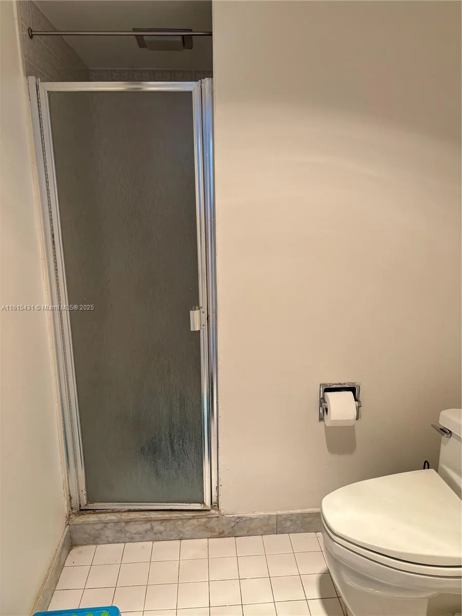 1865 S Ocean Dr # 11I, Hallandale Beach, FL 33009 photo 4