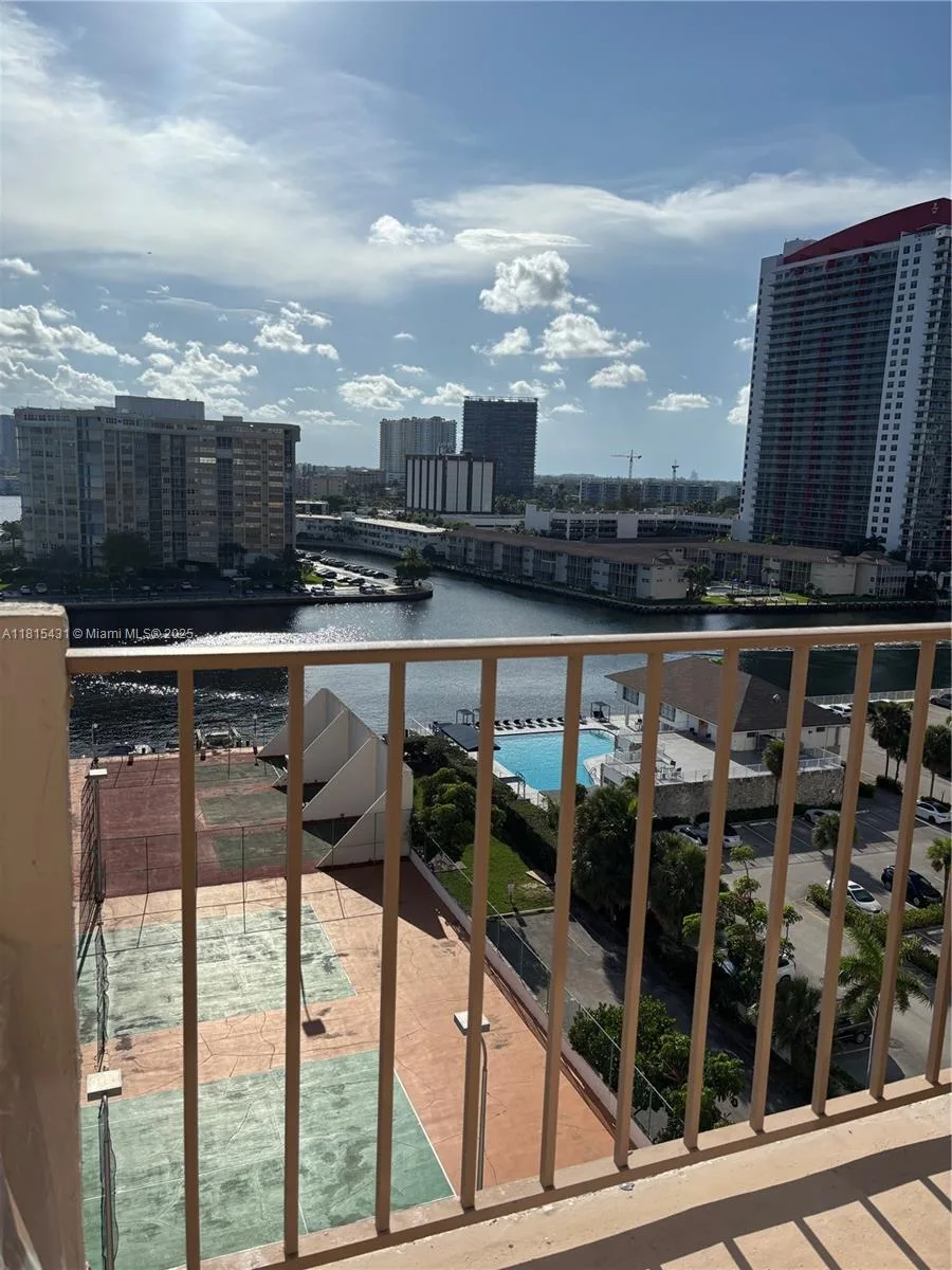 1865 S Ocean Dr # 11I, Hallandale Beach, FL 33009 photo 9